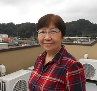 坪野　恵子